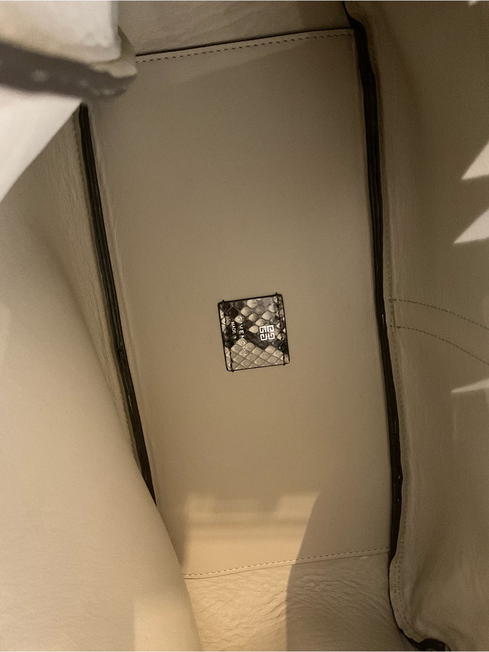 Givenchy Bag - Picture 6 of 11